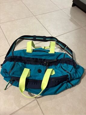 lululemon go getter padded weekender bag 34l BIS 'The Duffle' in Dusty Blue lululemon athletica | Bags |